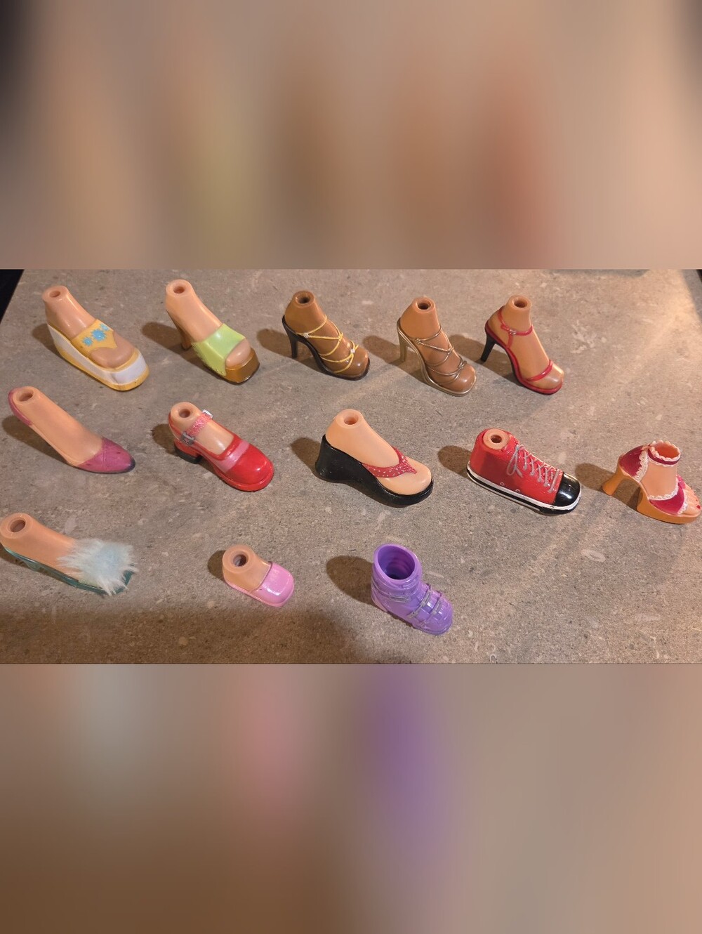 Bratz Feet - Lots 4 RANDOM SINGLES